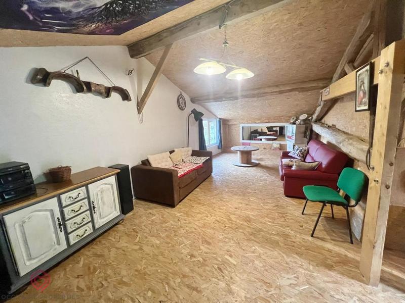 Corps de ferme - 147 m² - 6 pièces