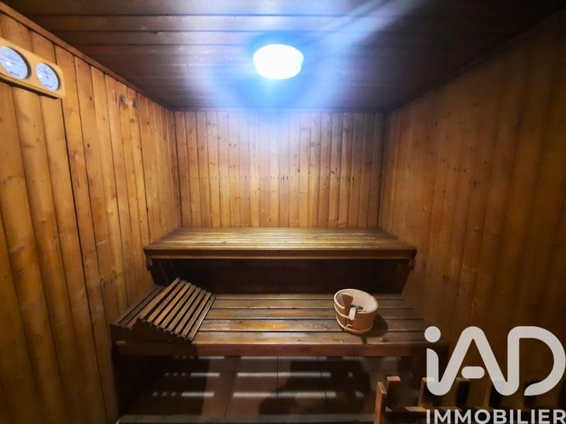 Appartement - 111 m² - 5 pièces