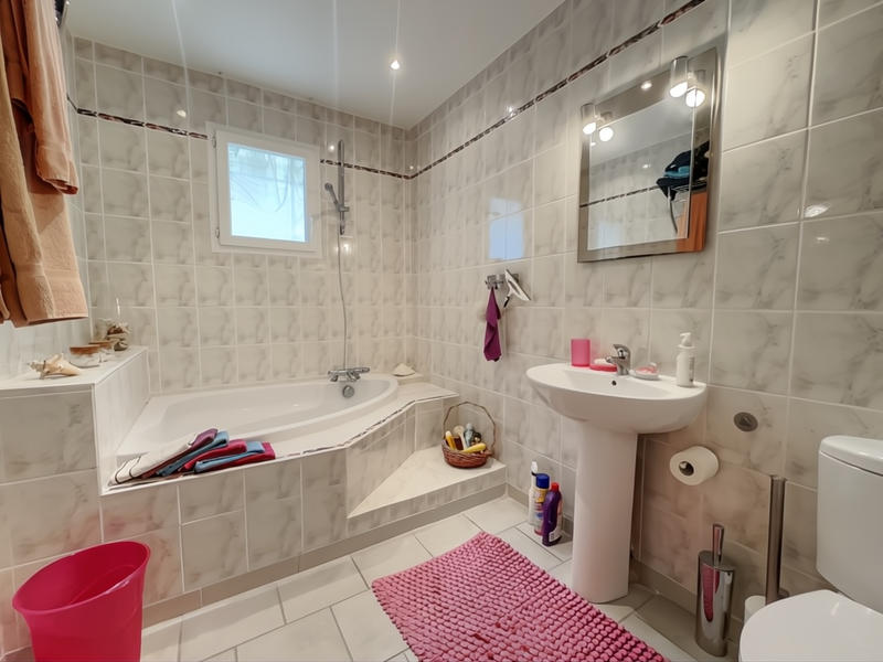 Villa - 144 m² - 6 pièces