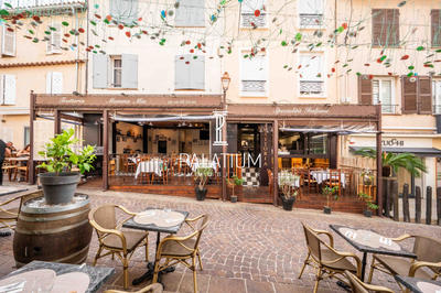 Fonds de commerce - Hôtellerie / Restauration - 240 m²