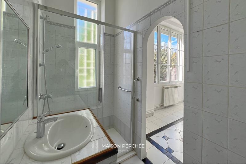 Maison - 113 m² - 7 pièces