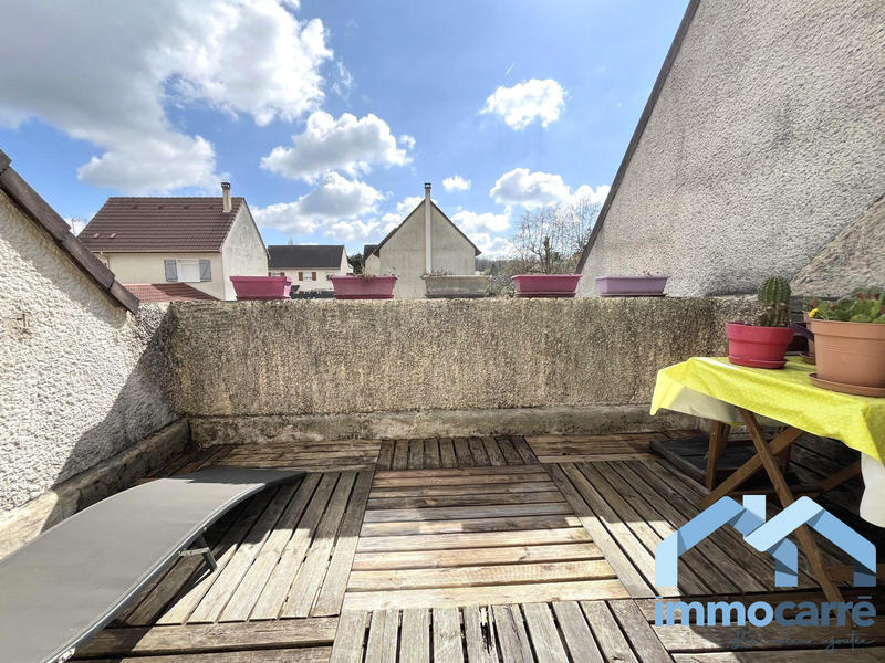 Maison traditionnelle - 142 m² - 7 pièces