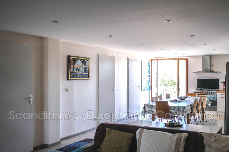 Maison - 141 m² - 8 pièces