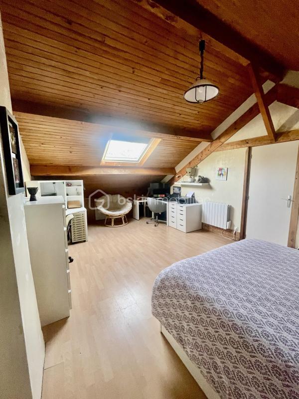 Maison - 159 m² - 7 pièces