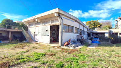 Parking / Garage - 400 m²