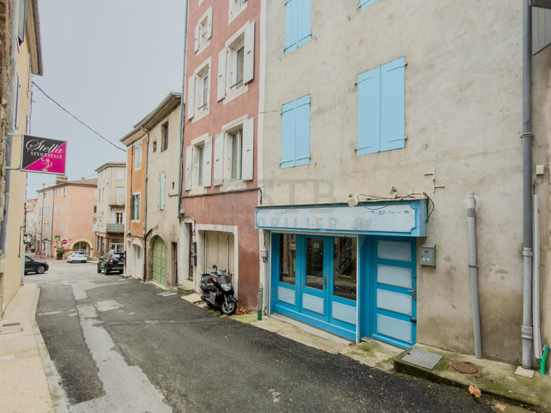 Maison - 154 m² - 8 pièces