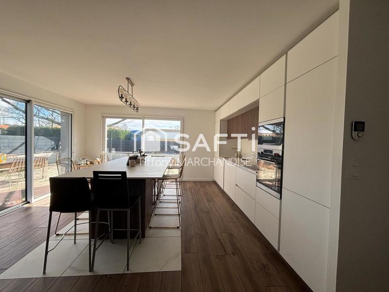 Maison - 90 m² - 4 pièces