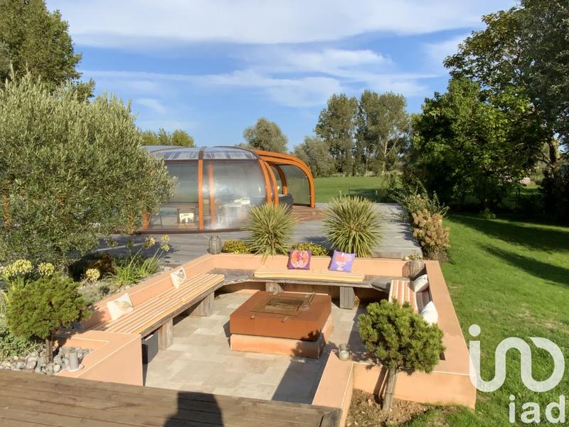 Maison - 362 m² - 9 pièces