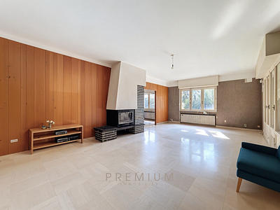 Villa - 330 m² - 7 pièces