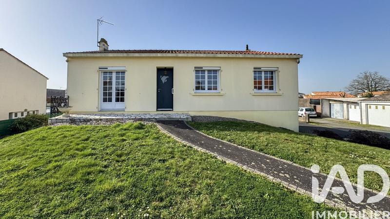 Maison - 96 m² - 4 pièces