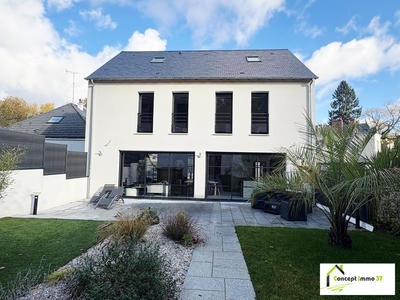 Maison contemporaine - 171 m² - 6 pièces