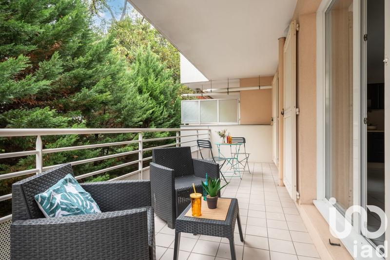 Appartement - 80 m² - 4 pièces