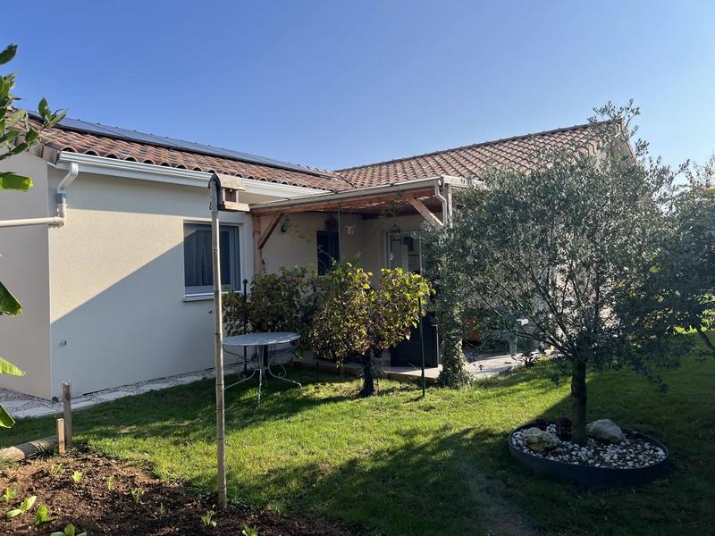 Maison - 110 m² - 4 pièces