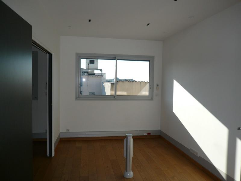 Bureau - 93 m² - 4 pièces