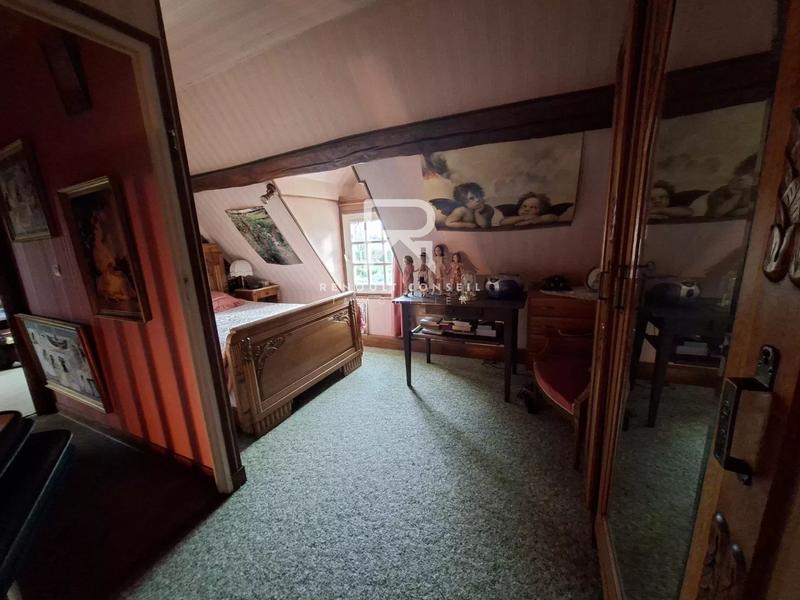 Maison - 140 m² - 7 pièces