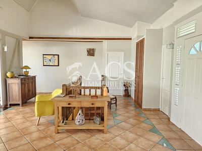 Maison - 141 m² - 5 pièces