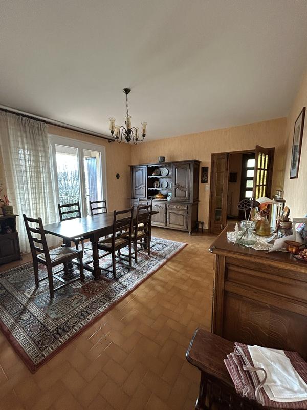 Maison traditionnelle - 113 m² - 4 pièces