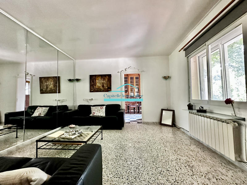 Propriété - 231 m² - 7 pièces