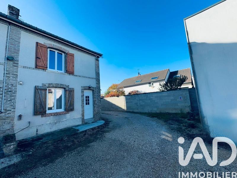 Maison de village - 64 m² - 3 pièces