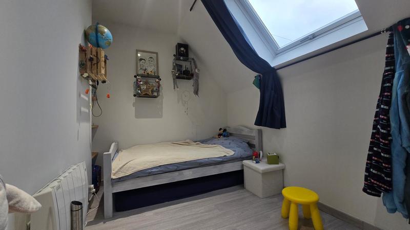 Maison - 99 m² - 5 pièces