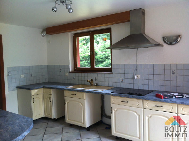 Maison - 121 m² - 6 pièces