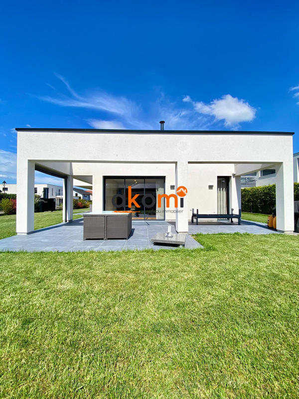 Maison - 202 m² - 6 pièces