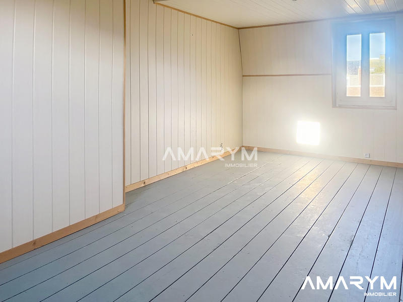 Maison - 96 m² - 4 pièces