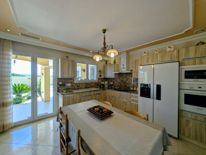 Villa - 130 m² - 4 pièces