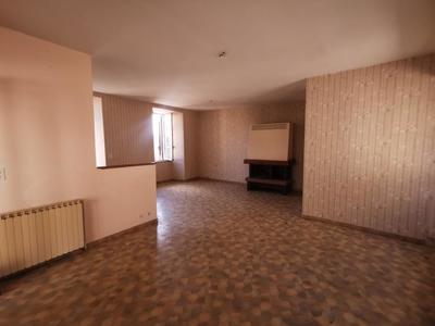 Maison de village - 187 m² - 9 pièces