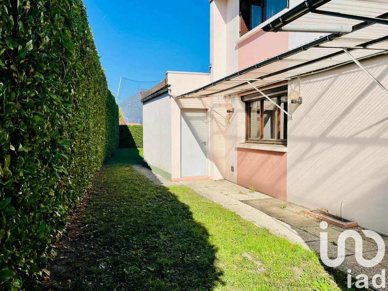 Maison - 102 m² - 5 pièces