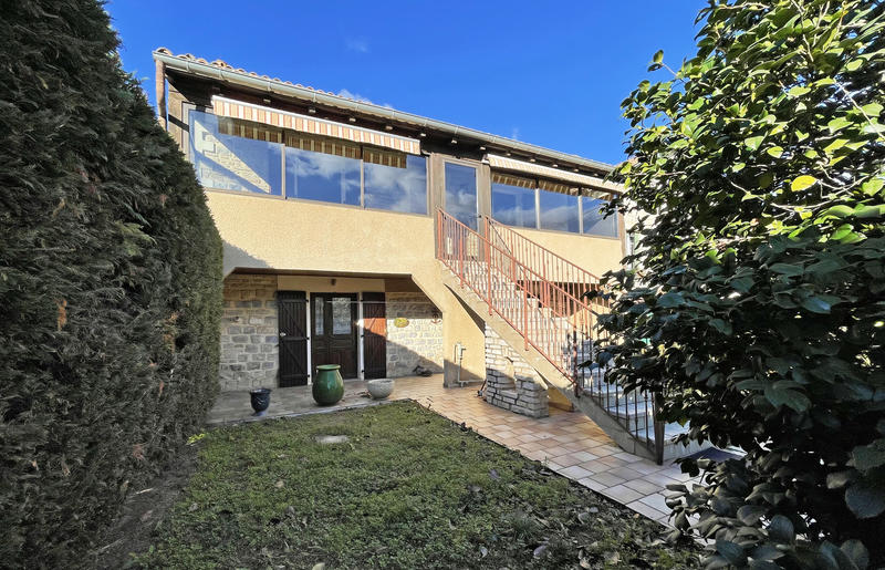 Maison - 142 m² - 7 pièces