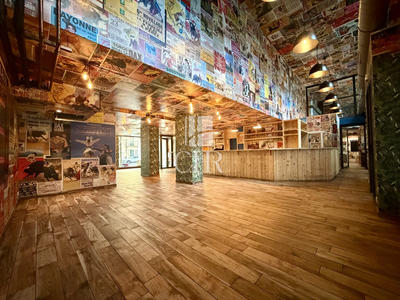 Local commercial - 175 m²