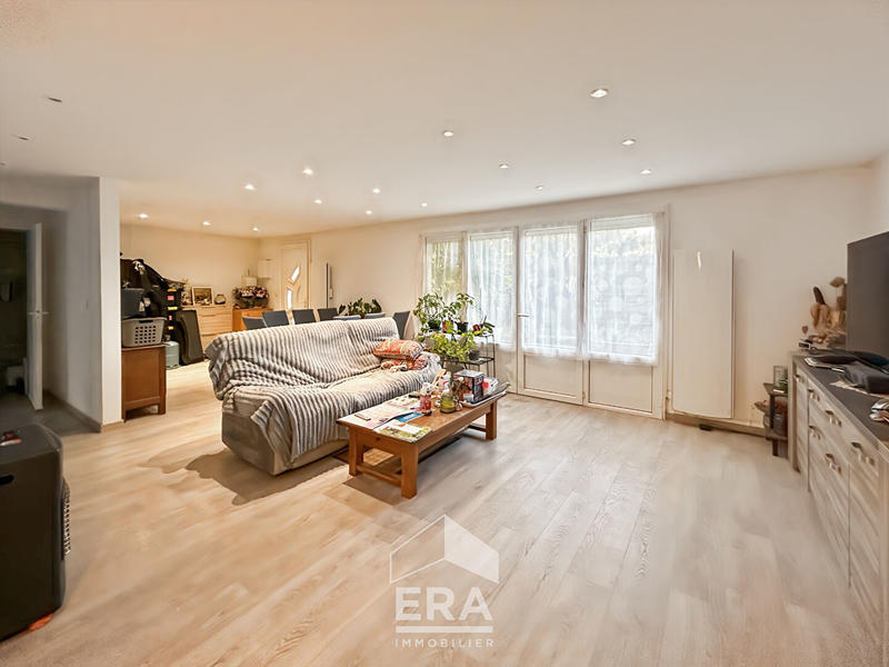 Maison - 125 m² - 6 pièces