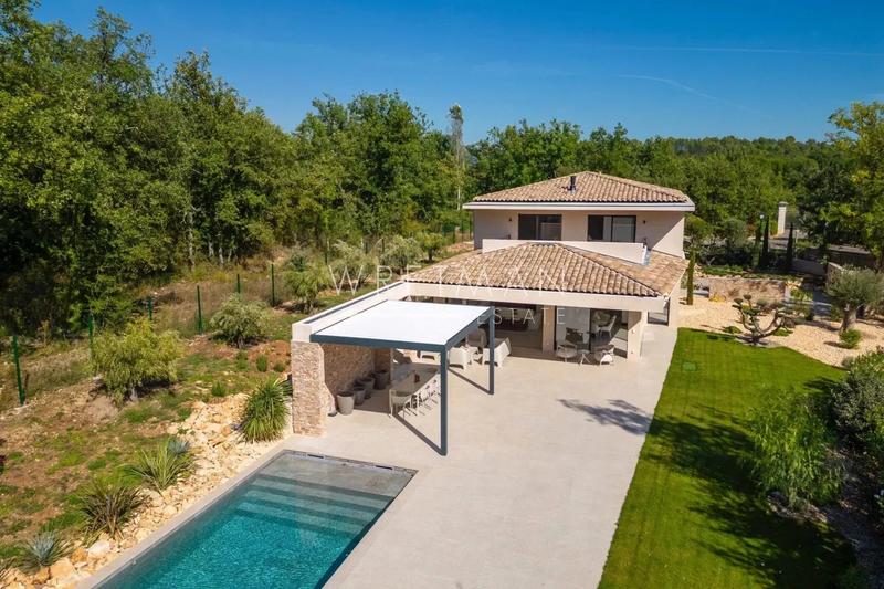 Villa - 240 m² - 5 pièces