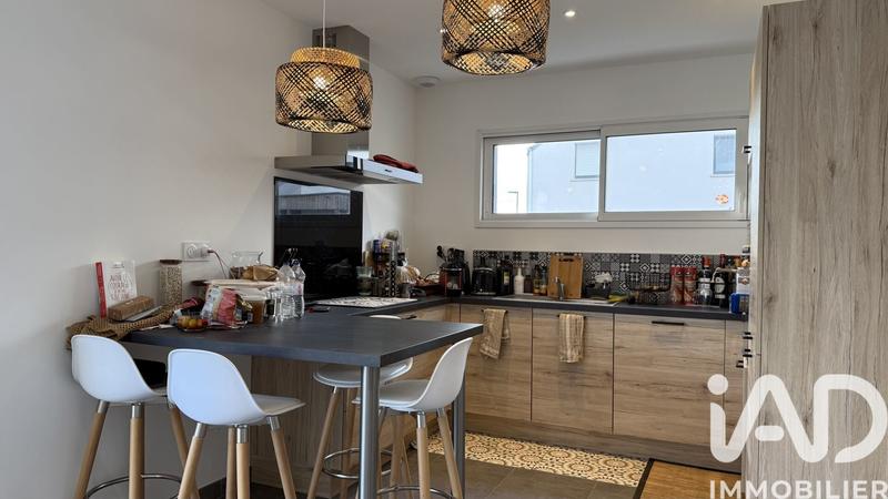 Maison - 93 m² - 4 pièces