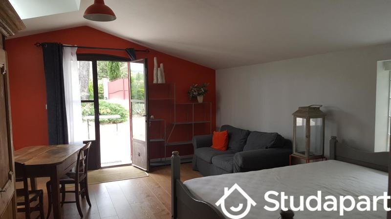 Chambre - 28 m² - 1 pièce