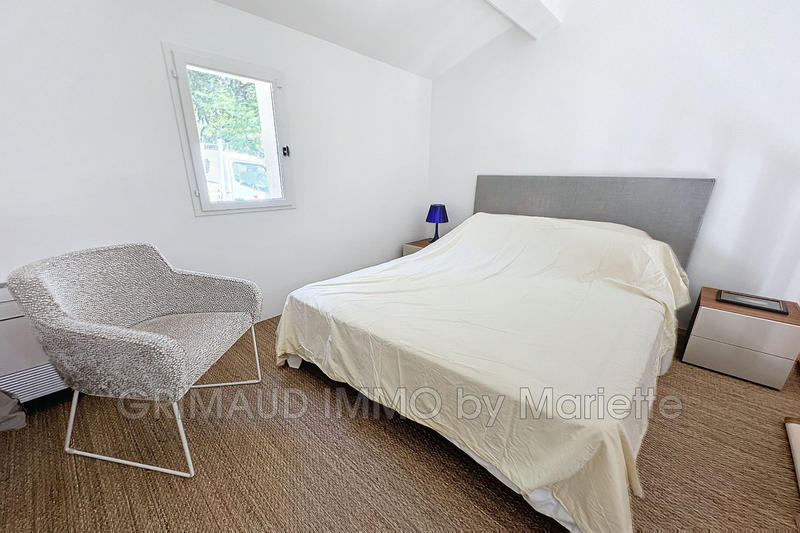 Maison - 180 m² - 5 pièces