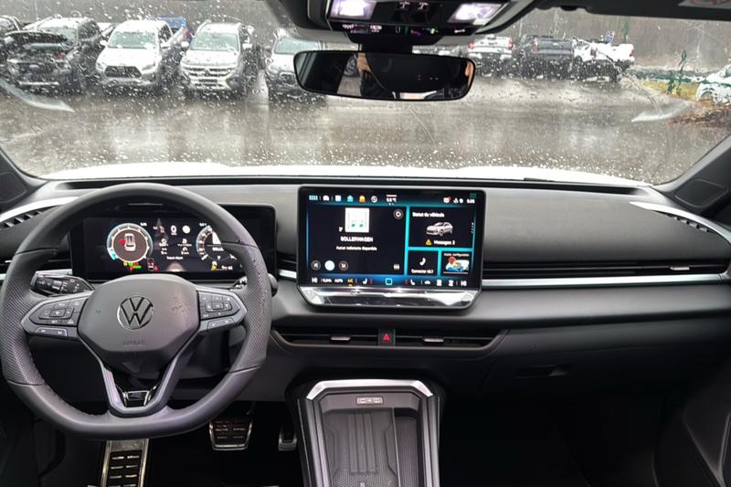 Volkswagen t-Roc Etsi 150 Dsg7 R-Line Plus