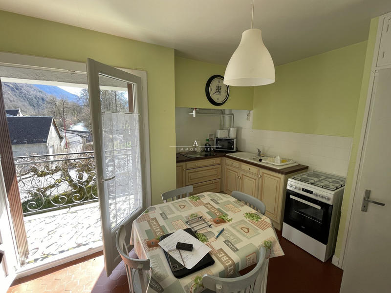 Maison ancienne - 200 m² - 11 pièces