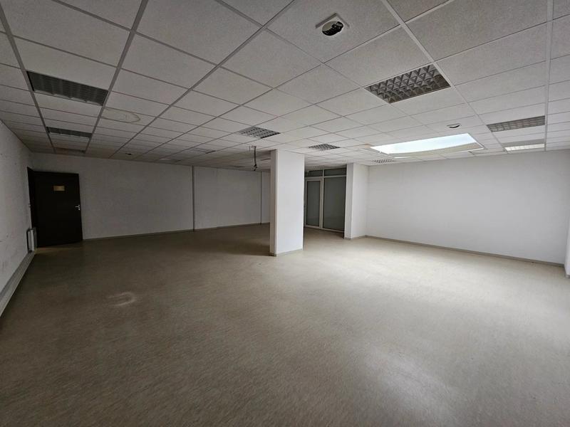 Bureau - 478 m² - 8 pièces