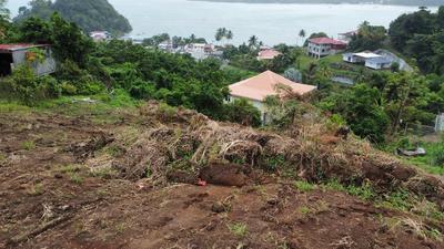 Terrain constructible - 900 m²