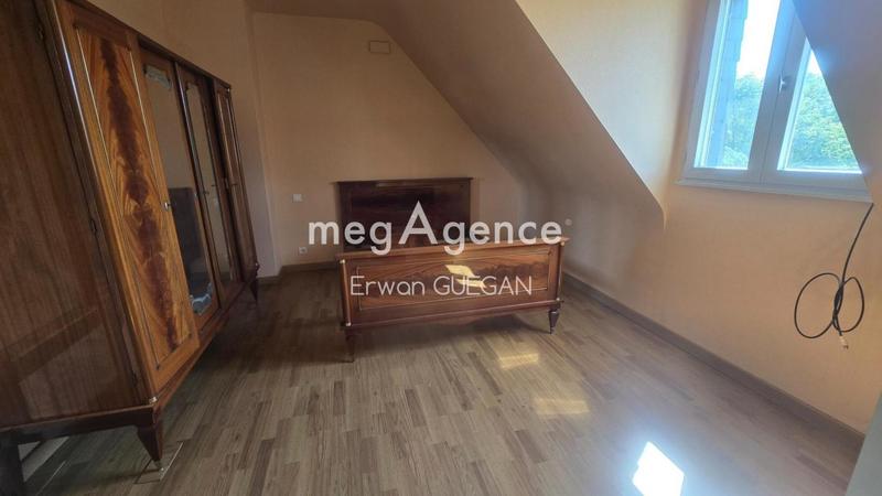 Maison - 115 m² - 8 pièces