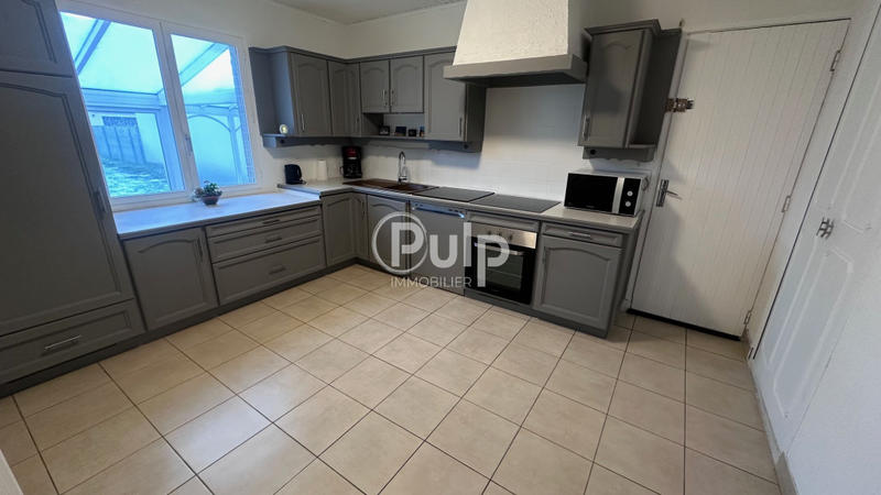 Maison - 94 m² - 4 pièces