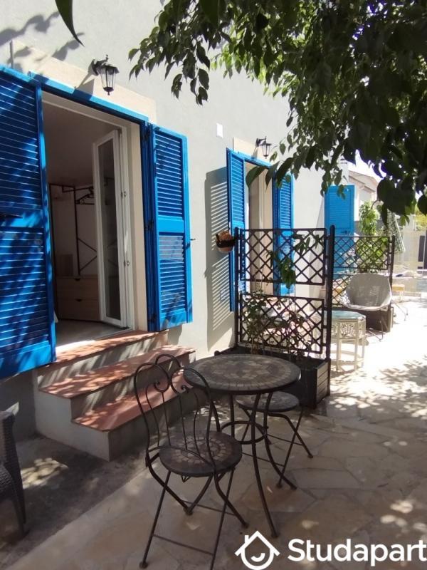 Chambre - 11 m² - 1 pièce