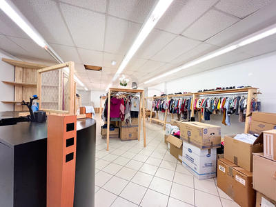 Local commercial - 153 m²