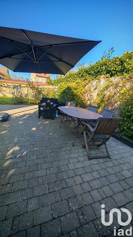 Maison - 134 m² - 8 pièces