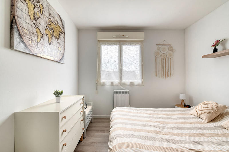 Maison - 96 m² - 6 pièces