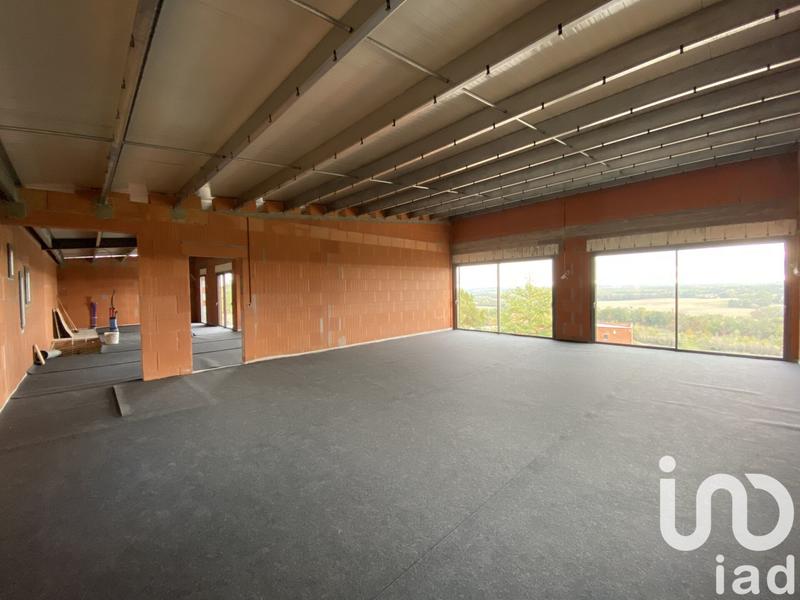 Maison - 162 m² - 5 pièces