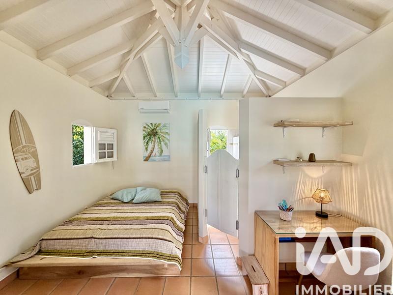 Maison - 138 m² - 5 pièces