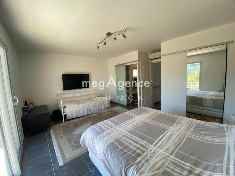 Maison de campagne - 150 m² - 6 pièces